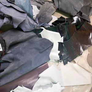 Gran Lote de Recortes de Cuero: Variedad de Texturas y Colores - imagen 2
