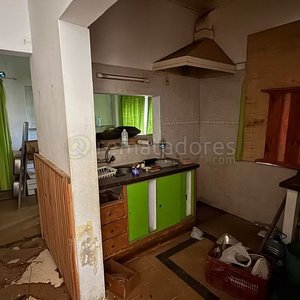 Casa a refaccionar en amplio terreno - imagen 9