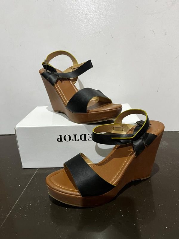 Item 873847 - Image 0