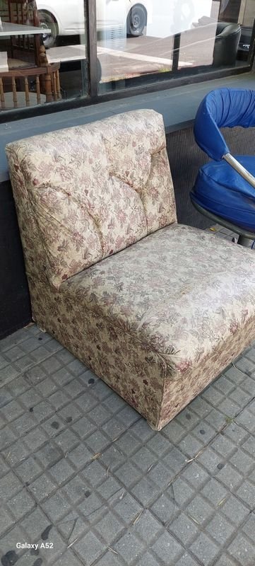 Silla y escritorio tipo sillón en cuero - imagen 2