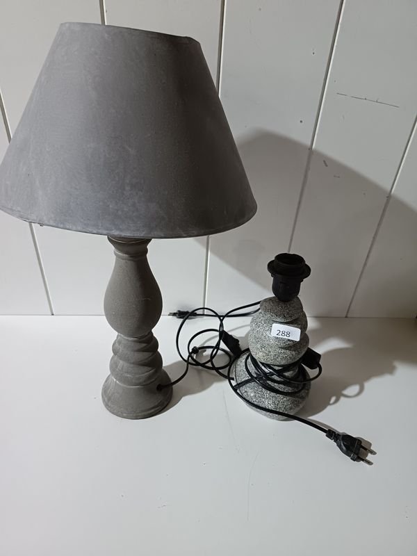Par de Lámparas de Mesa Decorativas