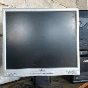 Lote anterior: Monitor Belinea de 14 Pulgadas con Entrada VGA
