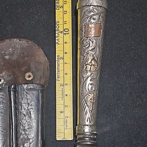 Cuchillo de Caza Antiguo con Detalles en Plata y Oro - imagen 9