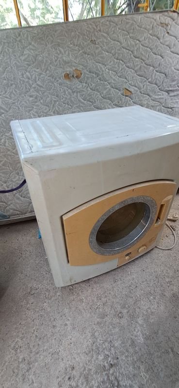 Item 881108 - Image 1