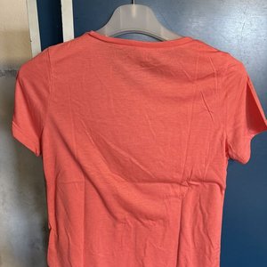 Lote de 9 Camisetas de Dama Rosadas y Azules - Talles S/M - imagen 2