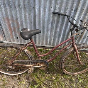 Bicicleta Clásica de Mujer Color Bordo - imagen 2