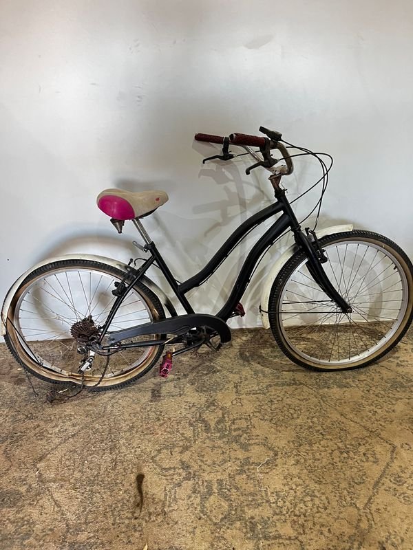 Item 875780 - Image 0