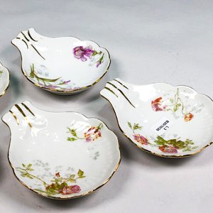 Cinco Coquillas de Porcelana Francesa Limoges Blancas Florales - imagen 4