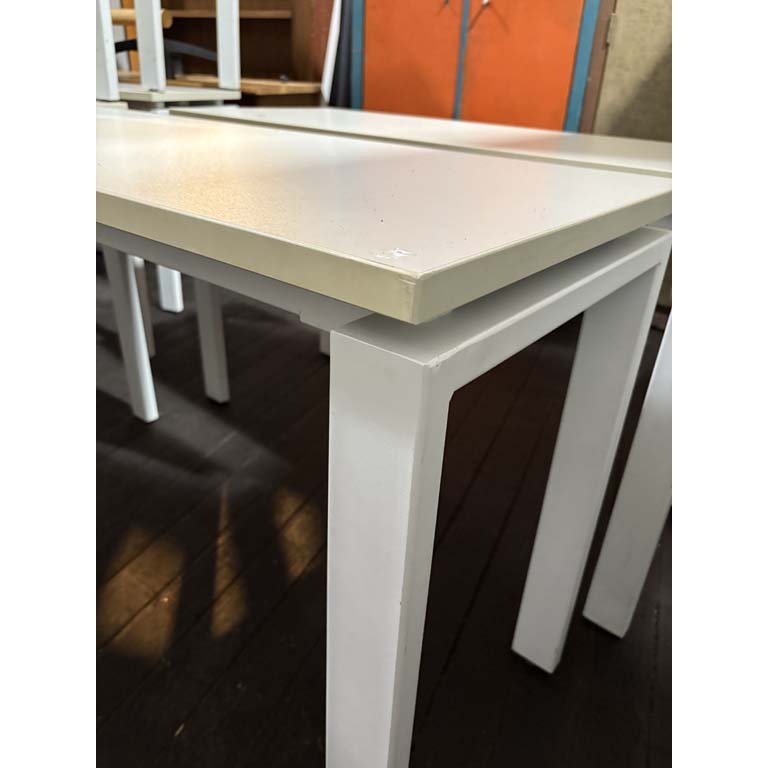 Item 2104707 - Image 1