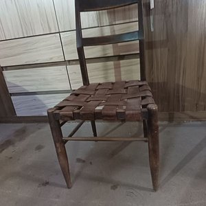 Silla Antigua con Asiento de Cuero Trenzado - imagen 5