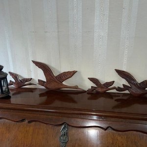 Figuras de Aves en Madera Tallada para Decoración - imagen 3
