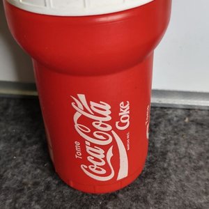 Vaso o Botellita Coca-Cola Roja con Tapa y Sorbete - imagen 3