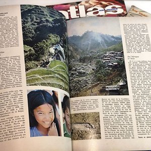Lote de Revistas Atlas Air France Años 80 y Banderín Alitalia - imagen 2
