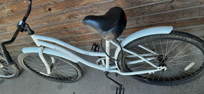 Item 891560 - Image 1