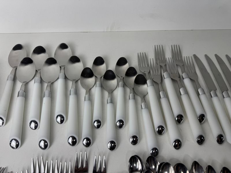 Item 884547 - Image 1