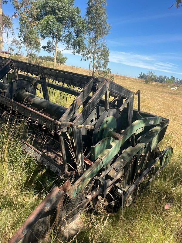 Cosechadora John Deere 6200 en excelente condición - imagen 10