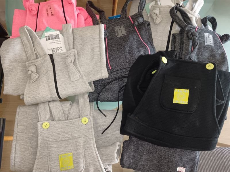 Item 897642 - Image 0