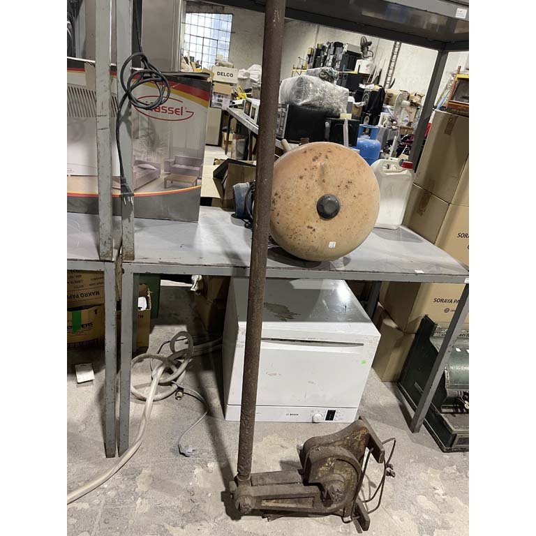 Guillotina de Metal Antigua para Tareas Pesadas