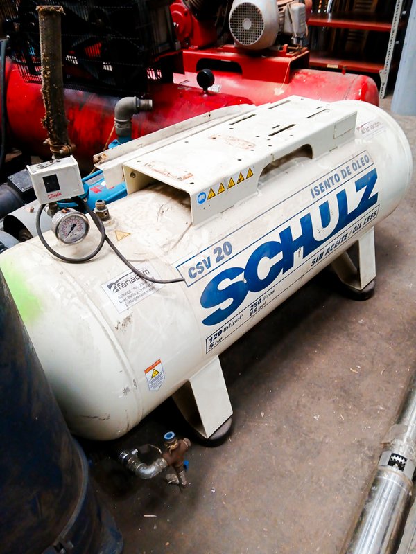Tanque de compresor blanco marca Schulz - imagen 2