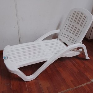 Reposera de Playa o Piscina Blanca Plegable y Regulable - imagen 2