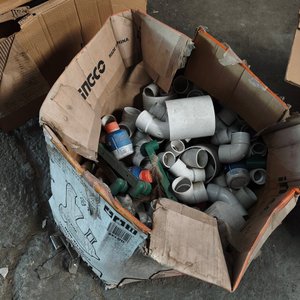 Lote de Conexiones Sanitarias y Accesorios de PVC - imagen 4