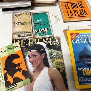 Lote de Más de 70 Libros, Revistas y Varios - imagen 14