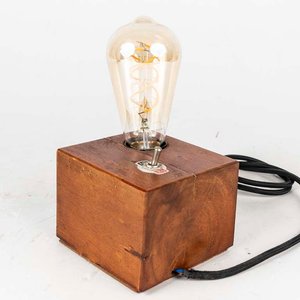 Lámpara de Sobremesa con Base de Madera y Bombilla Edison - imagen 2