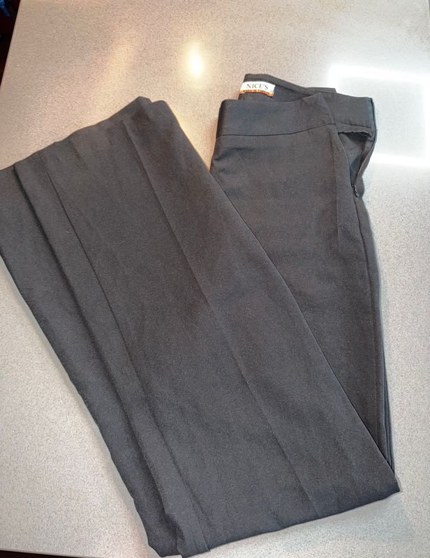 Pantalón de Vestir Negro Tiro Alto Talle 38