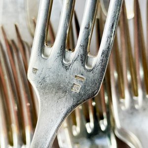 Conjunto de 35 Cucharas Soperas y Tenedores Grandes Christofle - imagen 4
