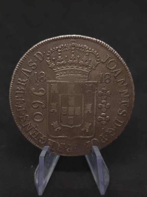Moneda Brasil 960 Reis 1818 Río de Janeiro Plata - Acuñada sobre Chile 1 Peso Independiente - imagen 1