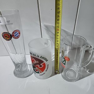 Lote de 3 Jarras de Cerveza: Paulaner, DAB y "Centro de la Amistad" - imagen 7