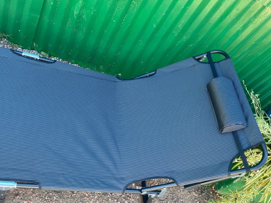 Silla plegable para camping con textura y armrests - imagen 6