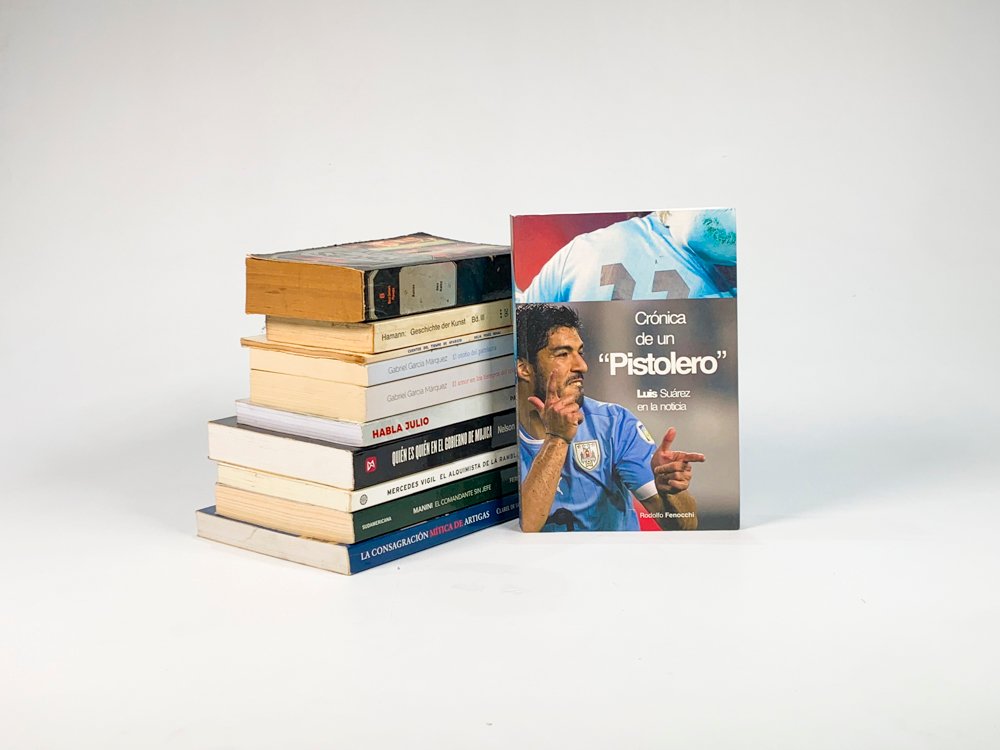 Lote de 11 Novelas de Autores Diversos: Nelson Fernández, Luis Suárez, Fernando Amado, Pablo Cohen y más