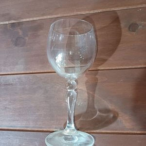 Juego de Cristalería Incompleto: 30 Copas Variadas - imagen 3