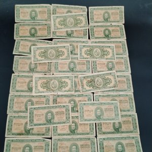 Lote de Billetes Uruguayos de 50 Centésimos - Estado Regular - imagen 2