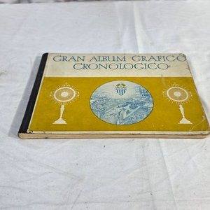 Lote anterior: Gran Álbum Gráfico Cronológico del Uruguay
