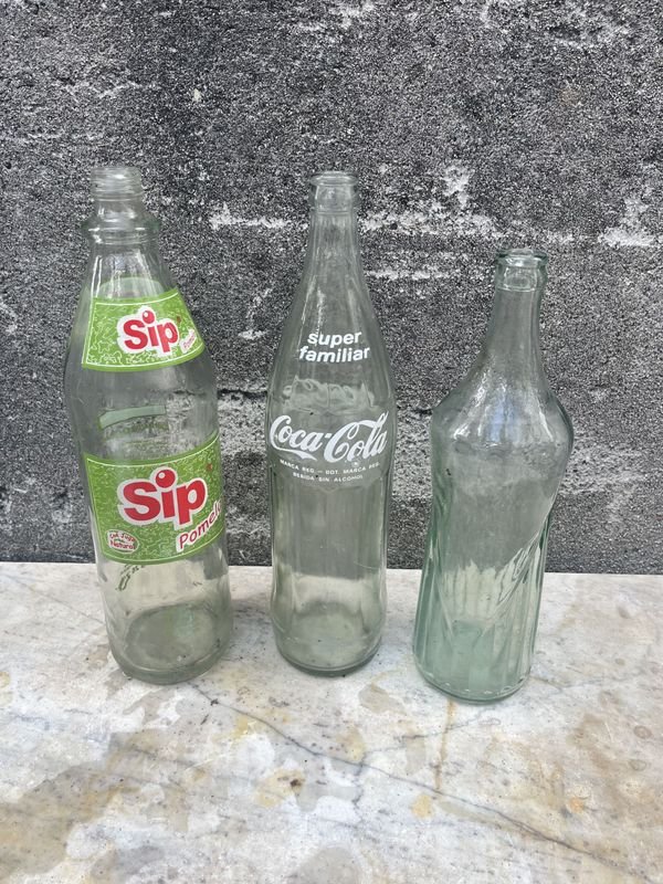 Botellas de Coca-Cola vacías - imagen 1