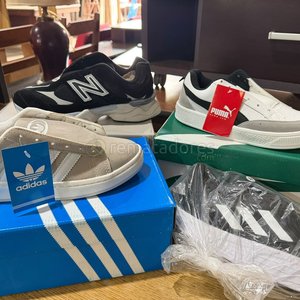 Lote siguiente: Zapatillas Deportivas New Balance y Puma
