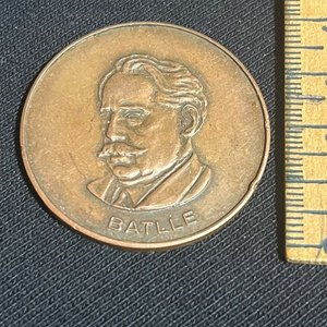 Lote siguiente: Medalla Batlle y Ordóñez Partido Colorado 1984 en Cobre