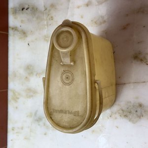 Lote de Recipientes y Vasos: Termo, Botella y Dispensador - imagen 10