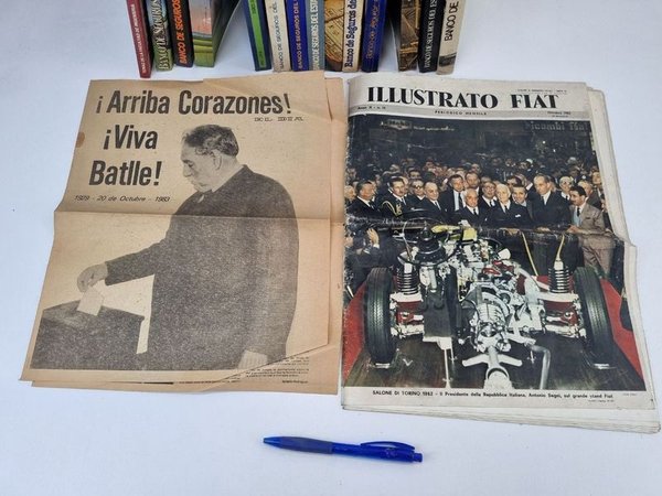 Colección de libros, revistas y accesorios en excelente condición - imagen 2