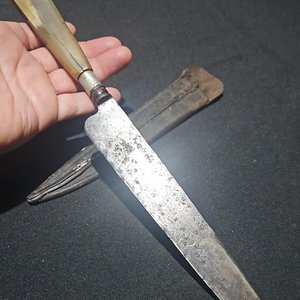 Cuchillo Antiguo Guazubirá con Vaina de Cuero y Hoja de Acero Solingen - imagen 4