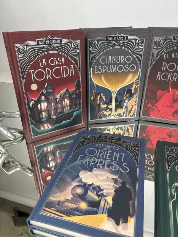 11 libros de Agatha Christie editorial Planeta - imagen 2