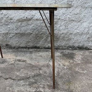 Mesa Rectangular con Tapa Veteada Beige y Patas Metálicas - imagen 4