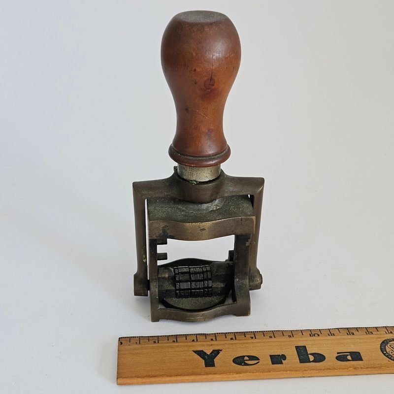 Item 873941 - Image 0