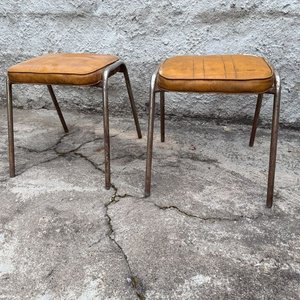 Par de Banquetas con Asiento de Pantazote y Estructura Metálica - imagen 4