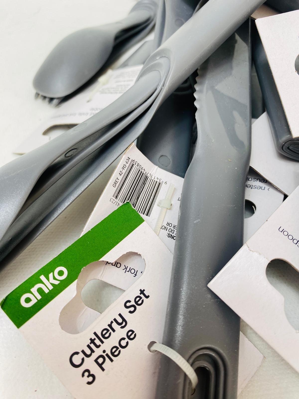 Item lote-x18-set-x-3-cubiertos-de-plastico-gris - Image 2