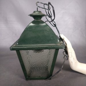 Farol Verde Metálico con Cadena y Vidrios Fantasía - imagen 4