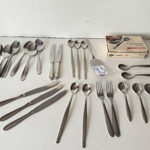 Set de 27 Cubiertos de Acero Inoxidable "Hércules" - imagen 2