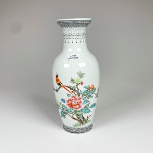 Florero de Porcelana Oriental con Decoración de Flores y Aves - Altura 26 cm - imagen 2